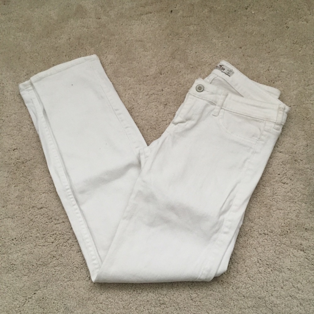 white hollister jeans